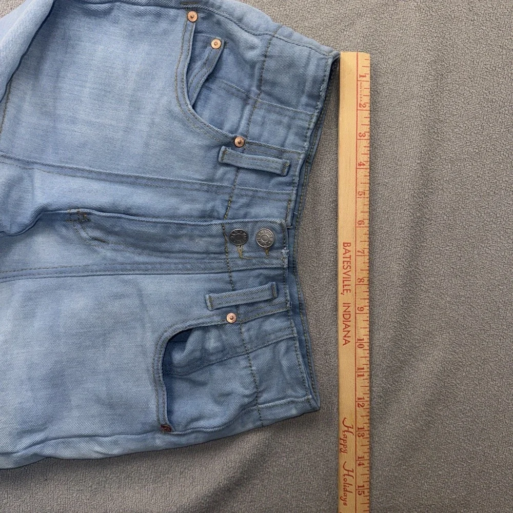 Madden NYC Denim Cargo Shorts Womens Size 0 Blue‎ Jean